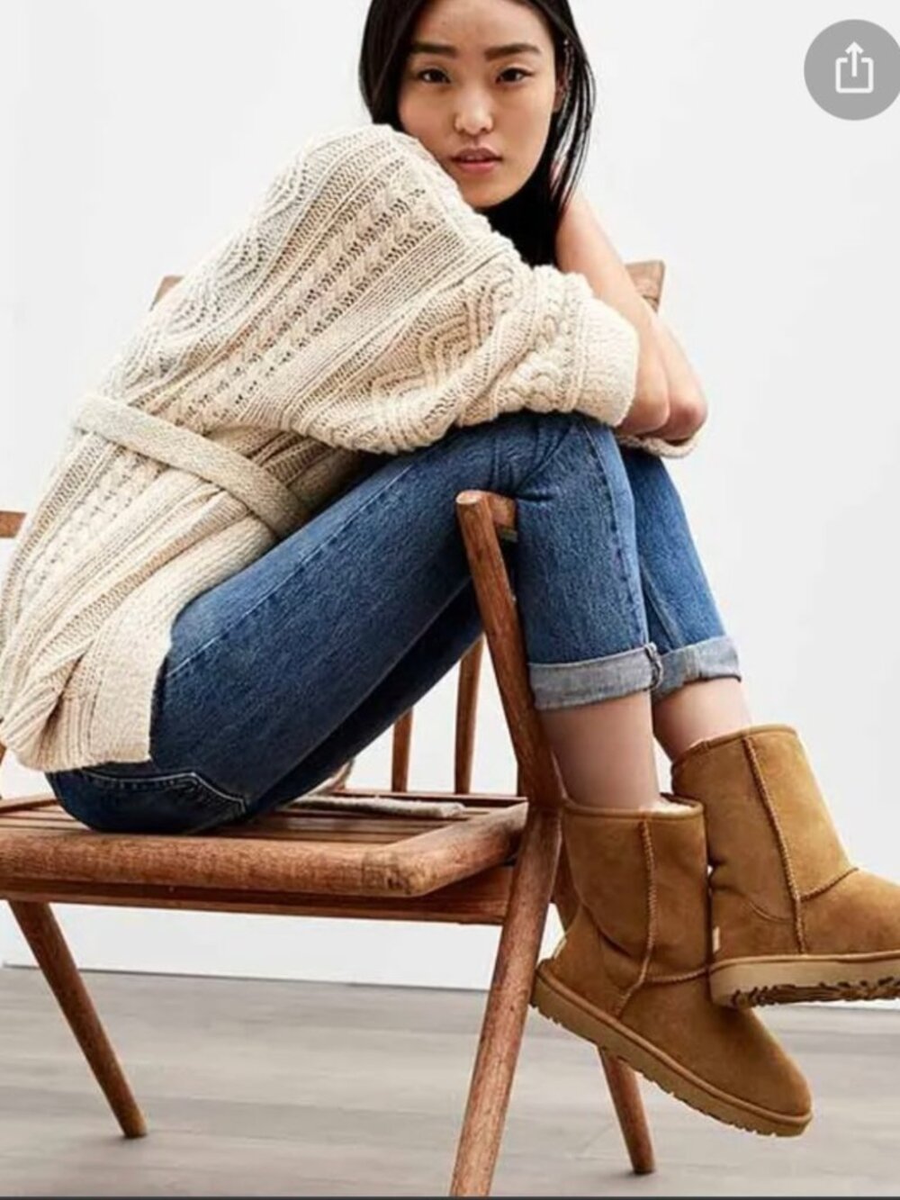 UGG Australia 5825 Classic Chesnut Short Boots Sz 7